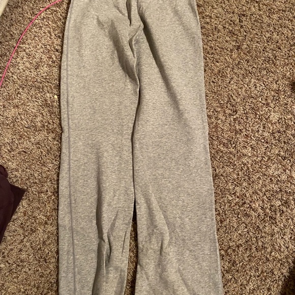 Sweat pants - Picture 2 of 3